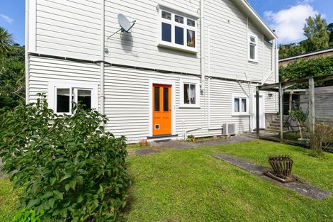 Photo of property in 16u3 Balfour Street, Mornington, Wellington, 6021