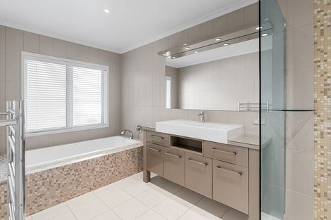 Photo of property in 62 No 1 Road, Te Puke, 3182