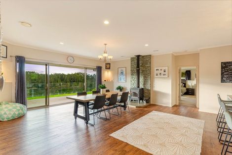 Photo of property in 92 Taiapa Valley Road, Muriwai, Waimauku, 0881