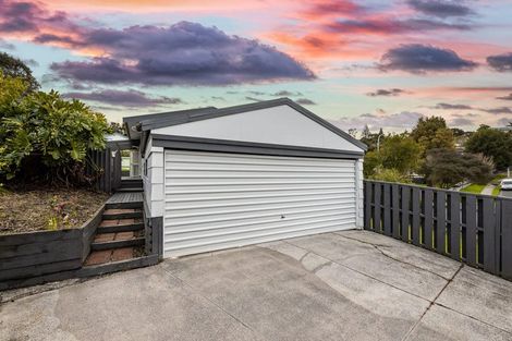 Photo of property in 24 Garton Drive, Massey, Auckland, 0614