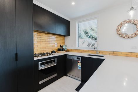 Photo of property in 4/28 Mckay Drive, Temple View, Hamilton, 3218