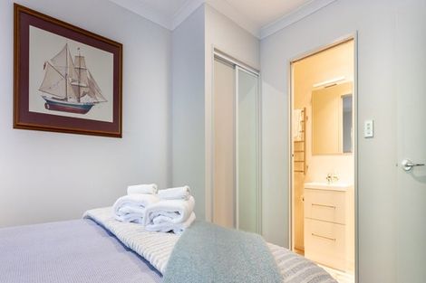 Photo of property in 4 The Cliffs, Britannia Heights, Nelson, 7010