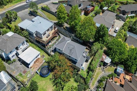 Photo of property in 1/271 Sturges Road, Henderson, Auckland, 0612