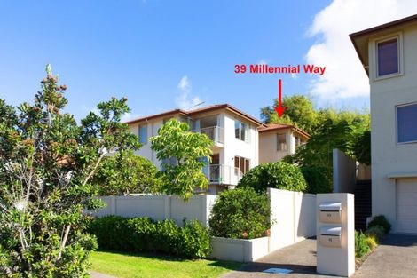 Photo of property in 39 Millennial Way, Orewa, 0931