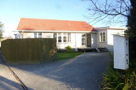 Photo of property in 8 Karamu Street, Upper Riccarton, Christchurch, 8041
