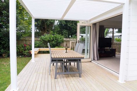 Photo of property in 50a Kitchener Road, Waiuku, 2123