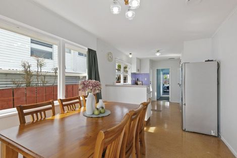 Photo of property in 10 Erris Street, Johnsonville, Wellington, 6037