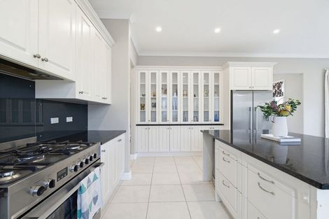 Photo of property in 100 Hunter Drive, Awatoto, Napier, 4110