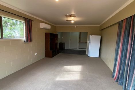 Photo of property in 12 Oakleigh Crescent, Oamaru North, Oamaru, 9400