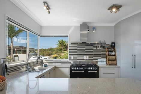 Photo of property in 24 Jenkinson Street, Waihi Beach, 3611