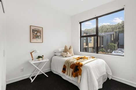 Photo of property in 2/20 Trent Street, Island Bay, Wellington, 6023