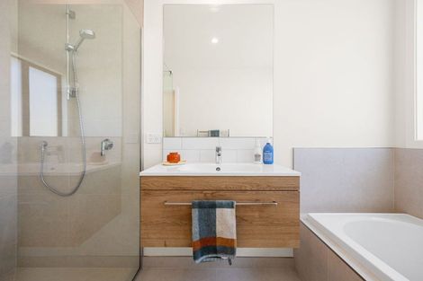 Photo of property in 36 Hugo Shaw Drive, Cambridge, 3434