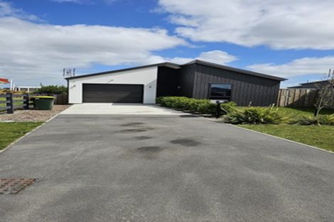 Photo of property in 12 Nepia Lane, Rolleston, 7615