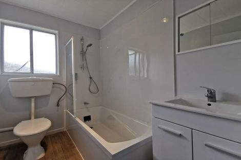 Photo of property in 7f3 Davies Street, Tawa, Wellington, 5028