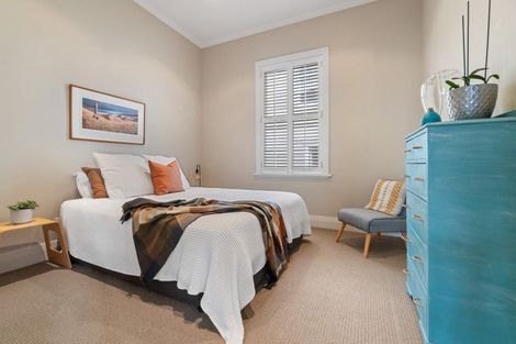 Photo of property in 21 St Aubyn Street, Devonport, Auckland, 0624