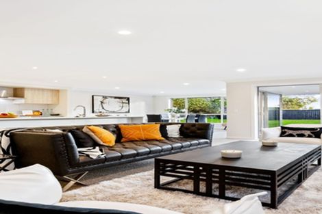 Photo of property in 6 Jaedee Court, Howick, Auckland, 2014