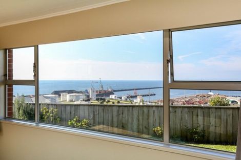 Photo of property in 1/1 Findlay Street, Moturoa, New Plymouth, 4310