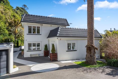 Photo of property in 24 Walter Road, Lowry Bay, Lower Hutt, 5013