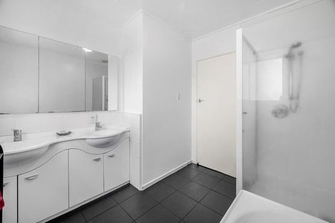 Photo of property in 10 Helena Place, Sunnybrook, Rotorua, 3015