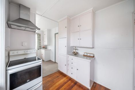 Photo of property in 58 Thackeray Street, Trentham, Upper Hutt, 5018