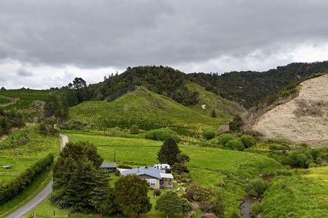 Photo of property in 652 Piko Road, Okoki, Urenui, 4375