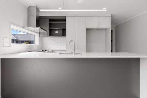 Photo of property in 3 Lattay Lane, Pyes Pa, Tauranga, 3112