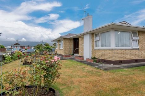 Photo of property in 6 Cobham Street, Levin, 5510