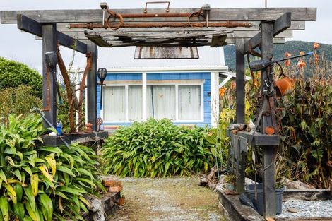 Photo of property in 10 Statham Street, Rapahoe, Greymouth, 7803