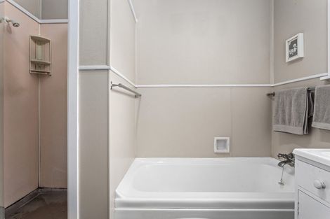 Photo of property in 20 Waiewe Street, Whakatane, 3120