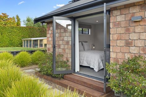 Photo of property in 55 Ina Ville Drive, Pukekohe, 2120