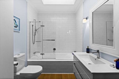 Photo of property in 129 Nelson Crescent, Napier South, Napier, 4110