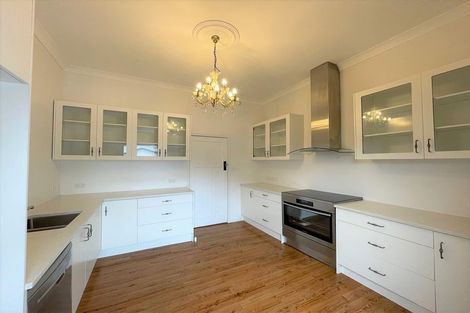 Photo of property in 57 Beach Road, Pahurehure, Papakura, 2113