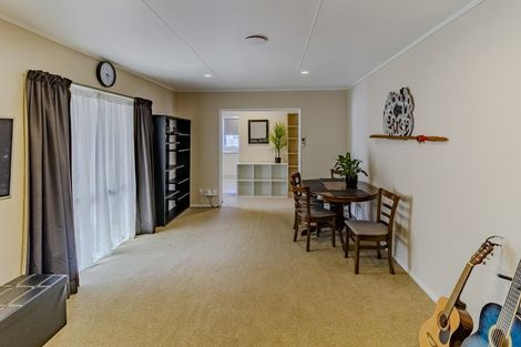Photo of property in 12 Glamorgan Avenue, Tamatea, Napier, 4112