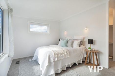 Photo of property in 23 Padnell Crescent, Paparangi, Wellington, 6037