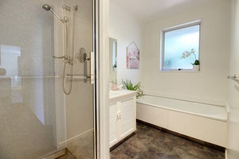 Photo of property in 1/24 Oldham Crescent, Halswell, Christchurch, 8025