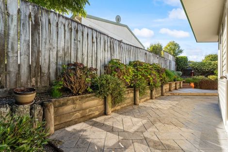 Photo of property in 16 Palmgreen Court, Stanmore Bay, Whangaparaoa, 0932