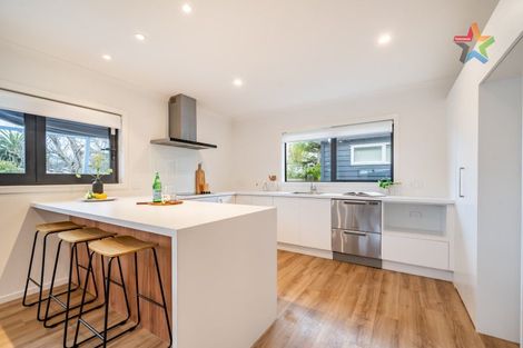 Photo of property in 144a Wainuiomata Road, Wainuiomata, Lower Hutt, 5014