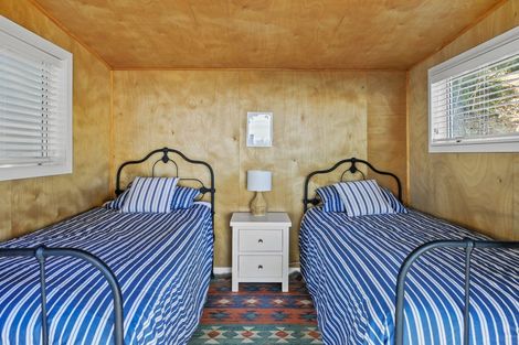 Photo of property in 324 Thames Coast Sh25 Road, Thornton Bay, Thames, 3575