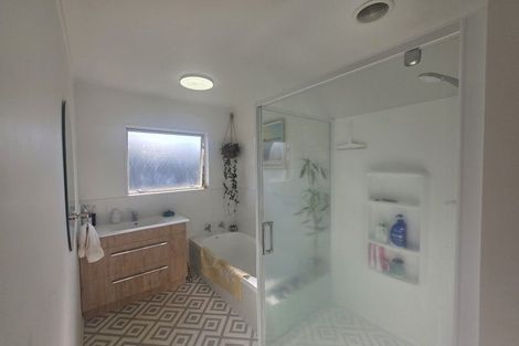 Photo of property in 15a Matavai Street, Mount Maunganui, 3116