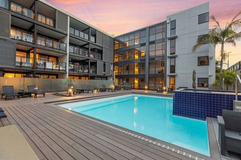 Photo of property in 2-06/424 Maunganui Road, Mount Maunganui, 3116