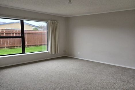 Photo of property in 65 Cedar Drive, Paraparaumu Beach, Paraparaumu, 5032