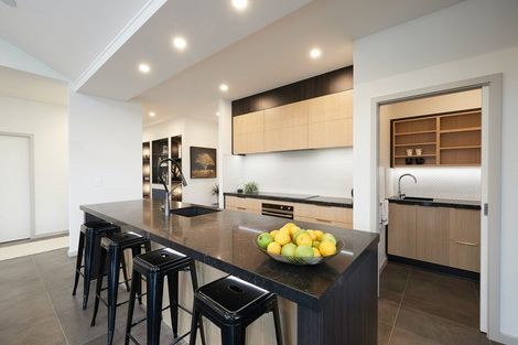 Photo of property in 2 Harrison Close, Cambridge, 3434