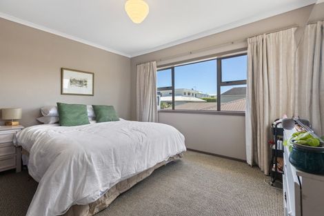 Photo of property in 19a Beach Street, Fitzroy, New Plymouth, 4312