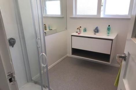 Photo of property in 50 Gloucester Street, Cannons Creek, Porirua, 5024