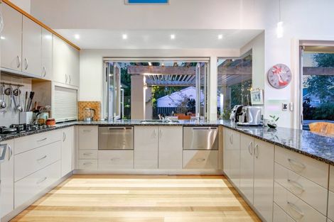 Photo of property in 12 Ardlui Avenue, Manly, Whangaparaoa, 0930