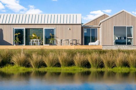 Photo of property in 218 Hamiora Street, Matarangi, 3592