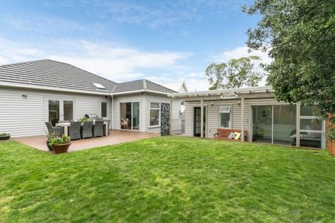 Photo of property in 18 Burnham Street, Seatoun, Wellington, 6022