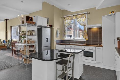 Photo of property in 3 Victoria Street, Hawera, 4610