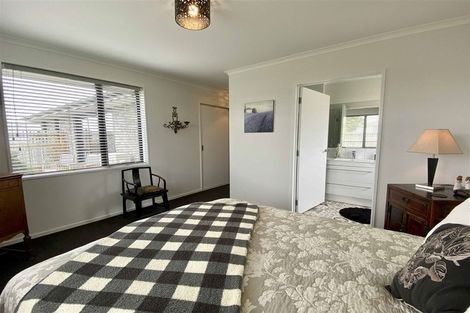 Photo of property in 42 Conway Crescent, Glengarry, Invercargill, 9810