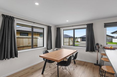 Photo of property in 17 Dalwood Crescent, Rolleston, 7614